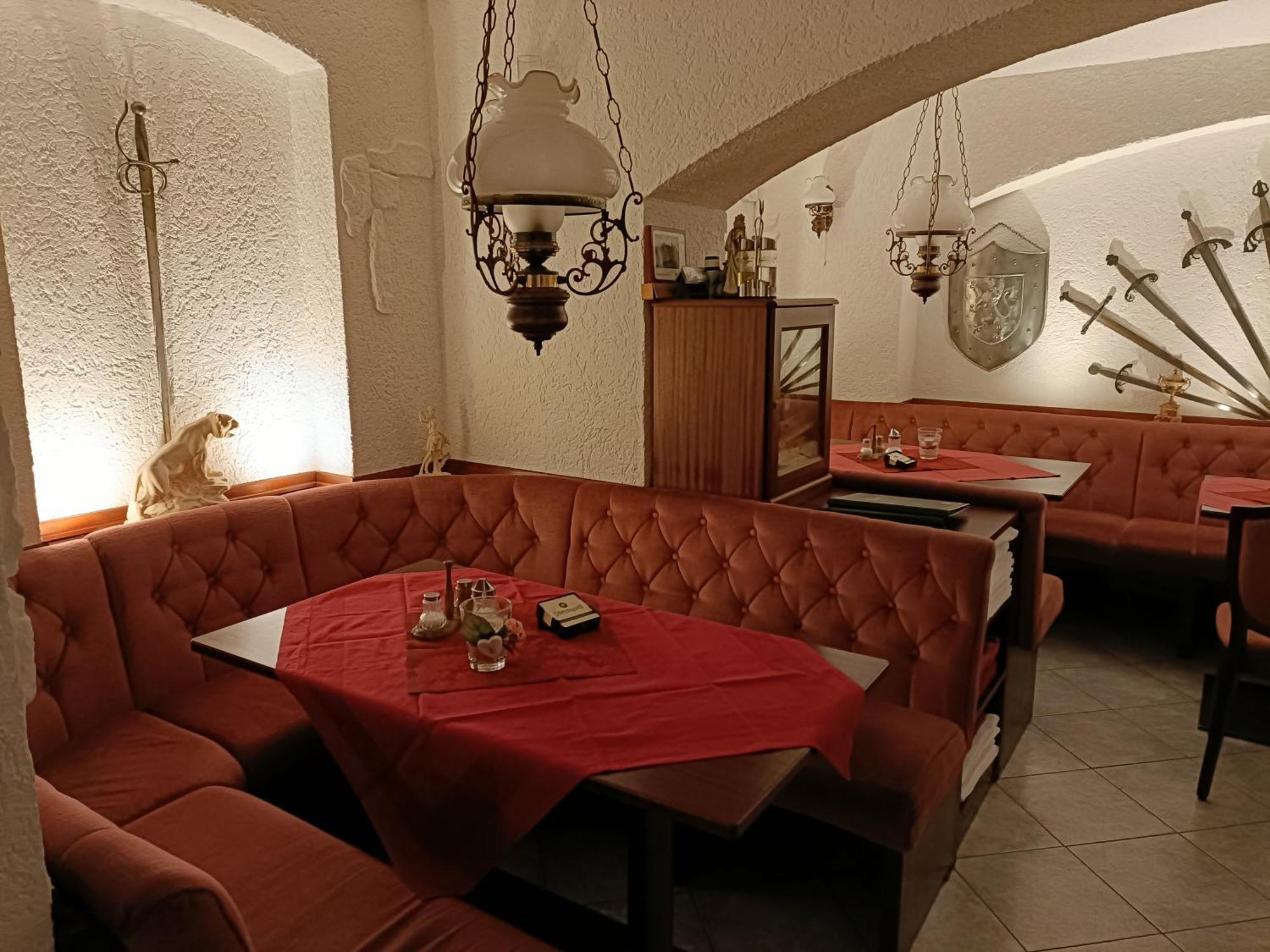 Hotel Zum Goldenen Loewen Merseburg Eksteriør billede